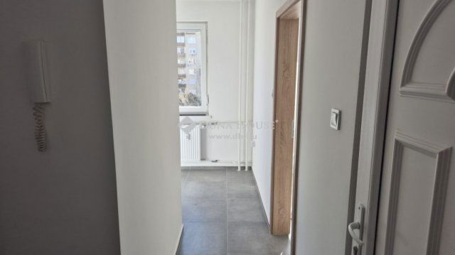 Eladó panellakás, Budapesten, XV. kerületben 65.9 M Ft