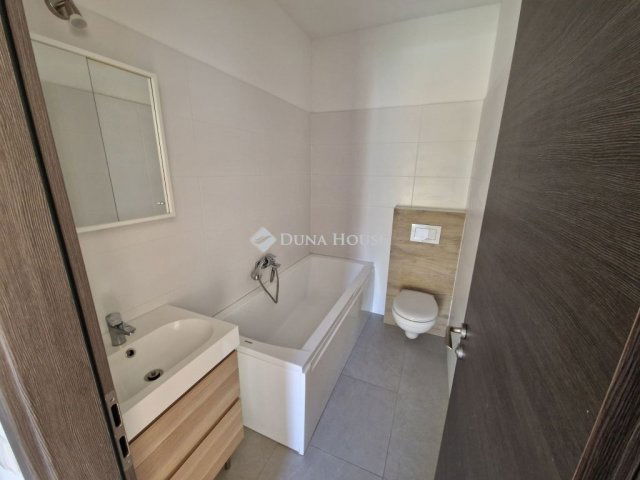 Eladó ikerház, Budapesten, XIX. kerületben 119.9 M Ft, 4 szobás