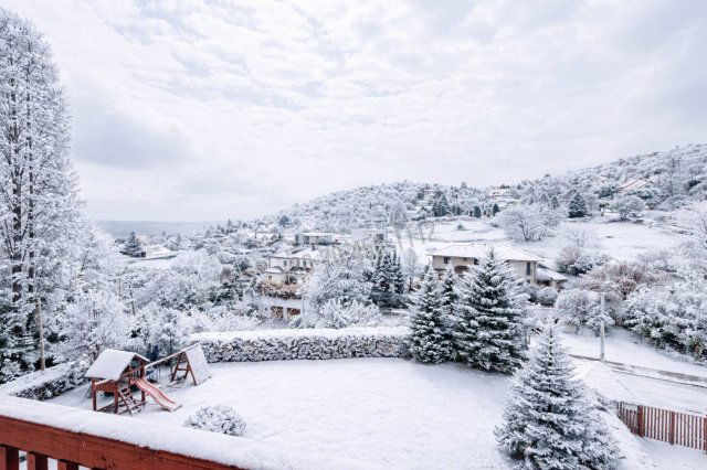 Eladó téglalakás, Budapesten, XII. kerületben 299 M Ft, 5 szobás