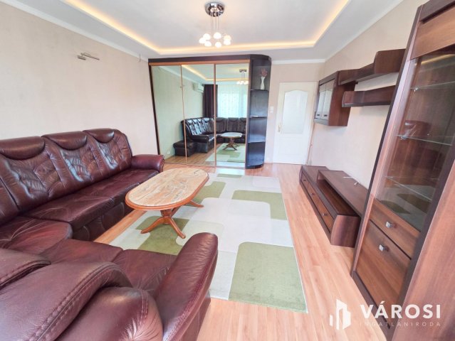 Eladó panellakás, Budapesten, XXI. kerületben 68.9 M Ft