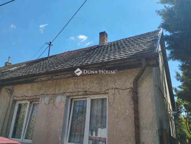 Eladó családi ház, Domonyban 12 M Ft, 2+1 szobás