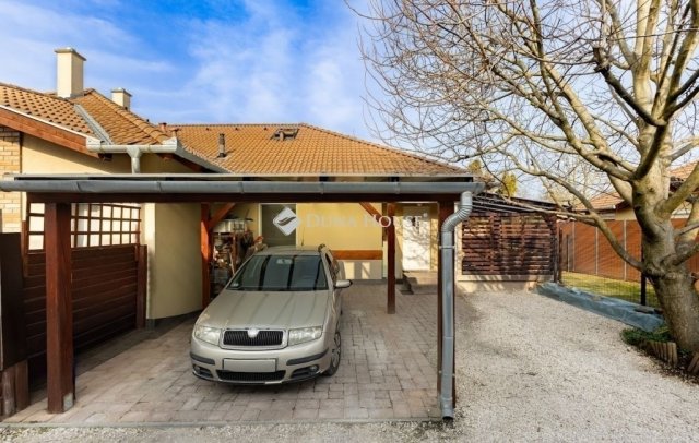 Eladó téglalakás, Gyömrőn 81.49 M Ft, 3 szobás