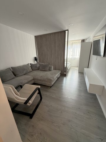 Eladó panellakás, Budapesten, III. kerületben 73.9 M Ft