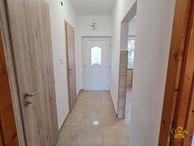 Eladó téglalakás, Szigetszentmiklóson 75 M Ft, 2+1 szobás