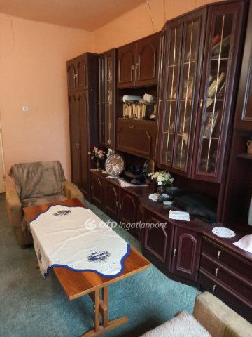 Eladó családi ház, Kerecsenden 24.9 M Ft, 3 szobás