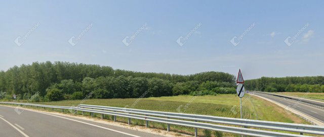 Eladó telek, Péterin 6 M Ft / költözzbe.hu