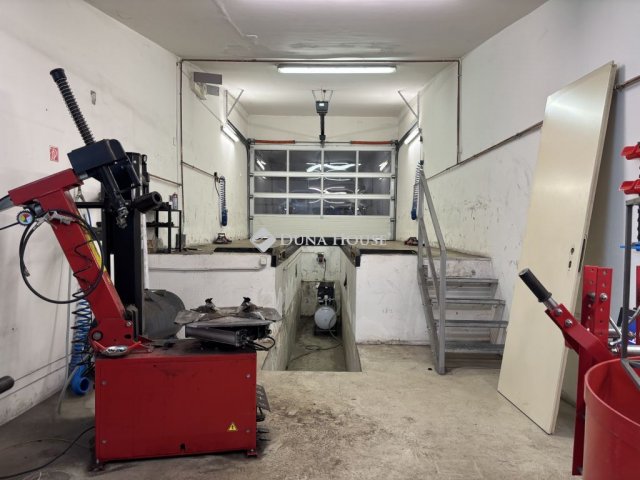 Kiadó ipari ingatlan, VI. kerületben, Zichy Jenő utcában