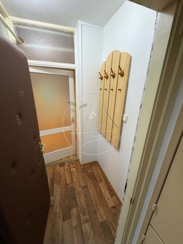 Eladó panellakás, Gyulán 33.5 M Ft, 2 szobás
