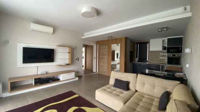 Eladó téglalakás, Tiszafüreden 115 M Ft, 4 szobás