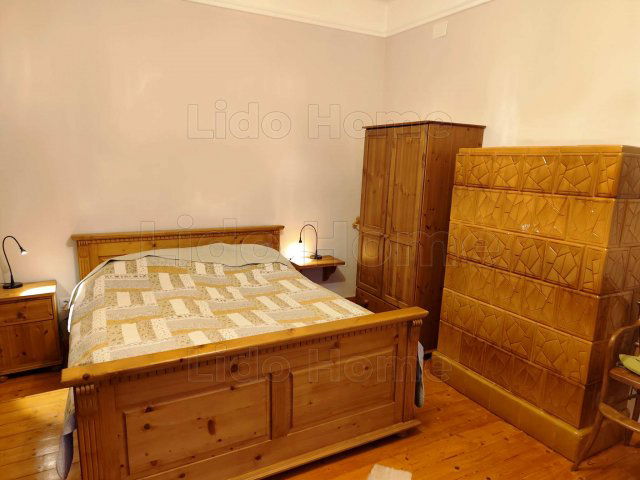 Eladó családi ház, Balatonfüreden 109.9 M Ft, 3 szobás