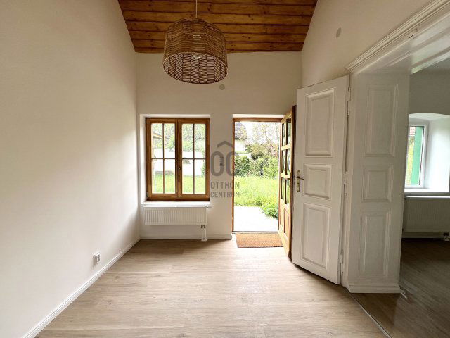 Eladó családi ház, Budakeszin 119 M Ft, 3 szobás
