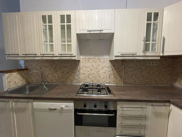 Kiadó téglalakás, albérlet, VI. kerületben, Weiner Leó utcában