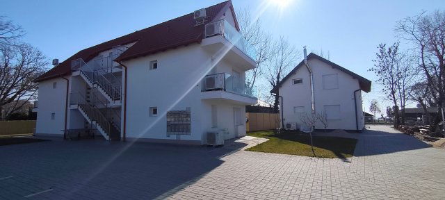 Eladó téglalakás, Balatonkenesén 73 M Ft, 2 szobás