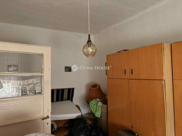 Eladó családi ház, Károlyházán 21.9 M Ft, 2 szobás