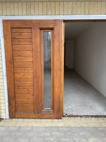 Kiadó garázs, Nyíregyházán 40 E Ft / hó / költözzbe.hu