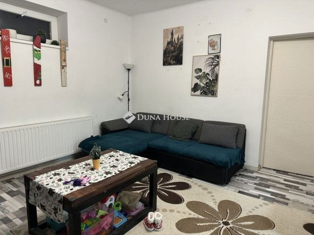 Eladó családi ház, Kisteleken 50 M Ft, 3 szobás