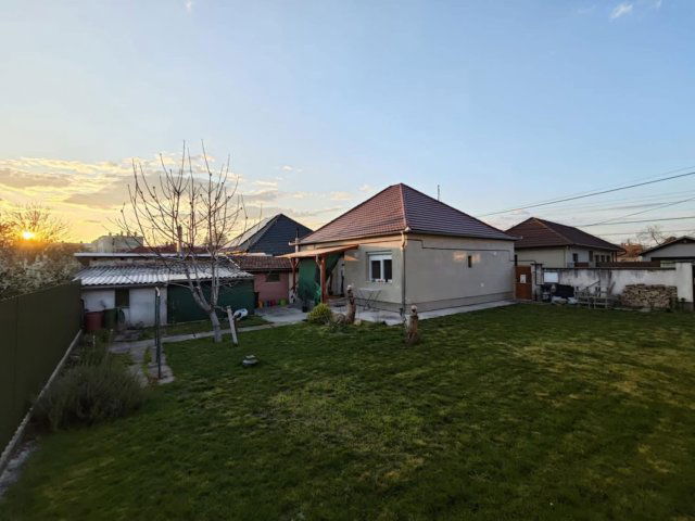 Eladó családi ház, Kalocsán 45 M Ft, 2 szobás