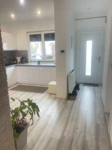 Eladó családi ház, Baján 62.9 M Ft, 3+1 szobás