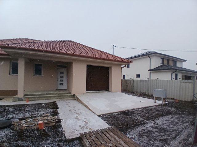 Eladó családi ház, Debrecenben 135 M Ft, 4 szobás