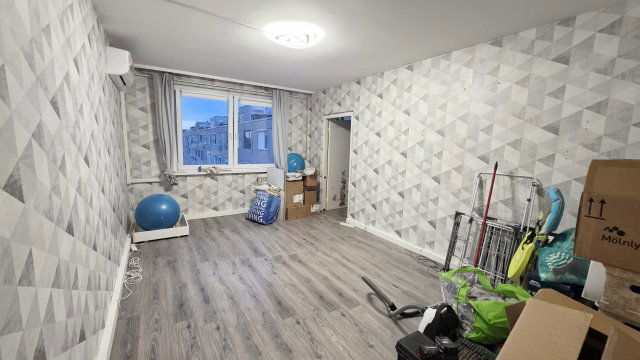 Eladó panellakás, Debrecenben 54.9 M Ft, 3+2 szobás