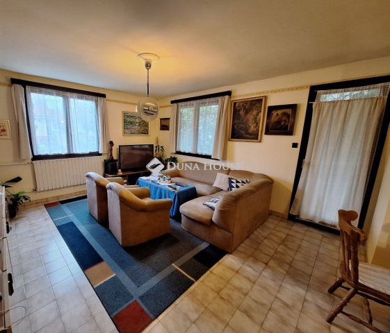 Eladó ikerház, Budapesten, XVI. kerületben, Avarszállás utcában