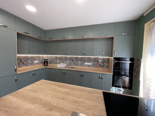 Eladó ikerház, Nyíregyházán 145 M Ft, 4 szobás