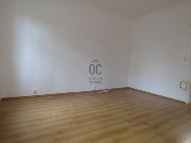 Eladó téglalakás, Budapesten, XIV. kerületben 43.5 M Ft