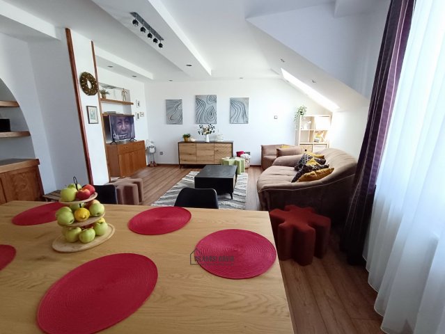 Kiadó téglalakás, albérlet, Debrecenben 650 E Ft / hó, 4 szobás