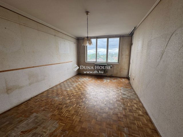 Eladó téglalakás, Békésen 14.5 M Ft, 2 szobás