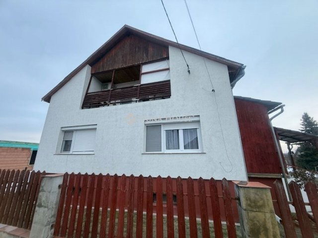 Eladó családi ház, Csévharaszton 89.9 M Ft, 7 szobás