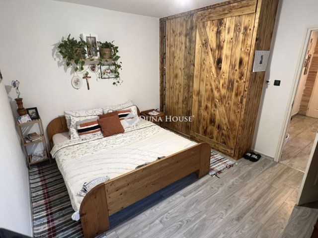 Eladó családi ház, Pusztaszabolcson 65.5 M Ft, 2 szobás