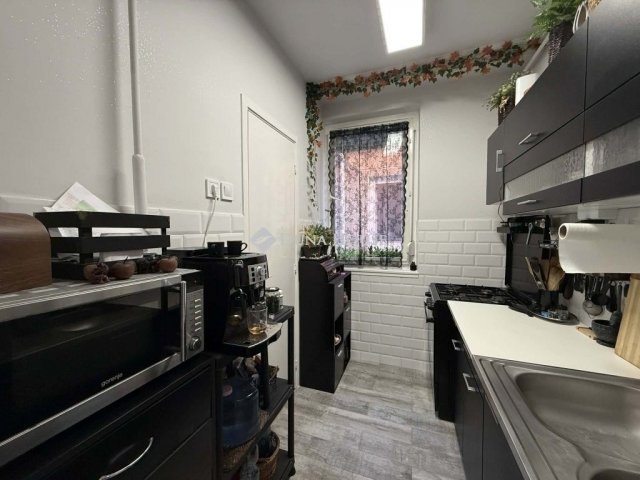 Eladó panellakás, Kecskeméten 58.5 M Ft, 3 szobás