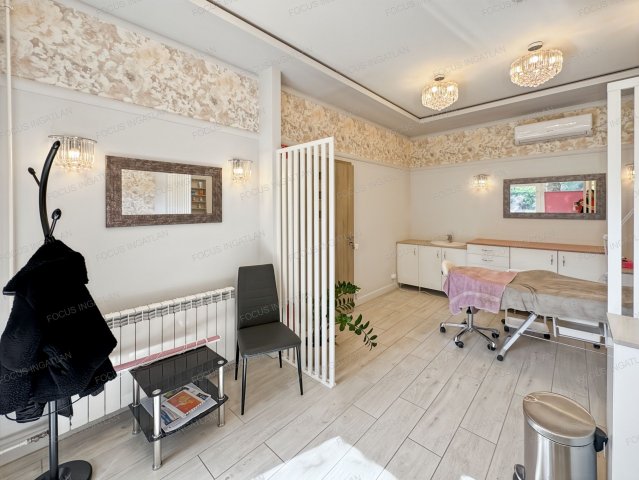 Kiadó üzlethelyiség, Kecskeméten 120 E Ft / hó, 1 szobás
