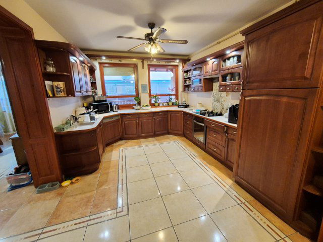 Kiadó iroda, Dunaharasztin 690 E Ft / hó / költözzbe.hu