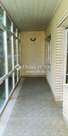 Eladó családi ház, Nagykovácsiban 156 M Ft, 5 szobás