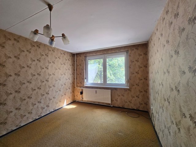 Eladó panellakás, Debrecenben 49.9 M Ft, 2 szobás