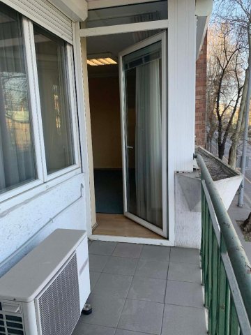 Eladó téglalakás, Budapesten, III. kerületben 97 M Ft