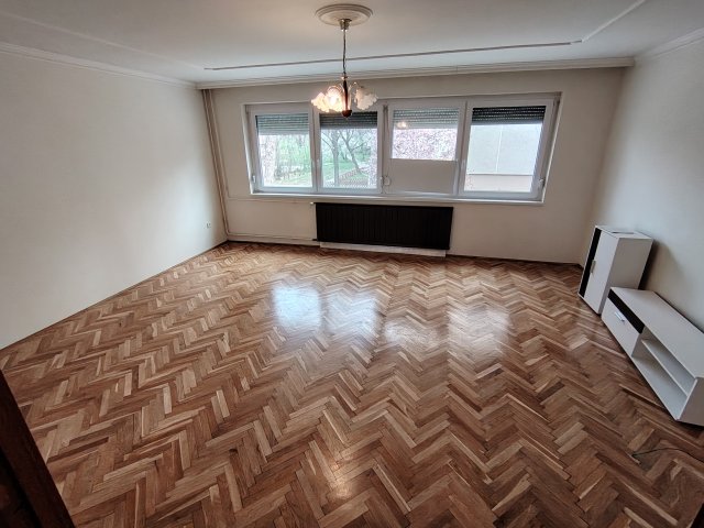 Eladó téglalakás, Szegeden, Murányi utcában 89.9 M Ft, 5 szobás