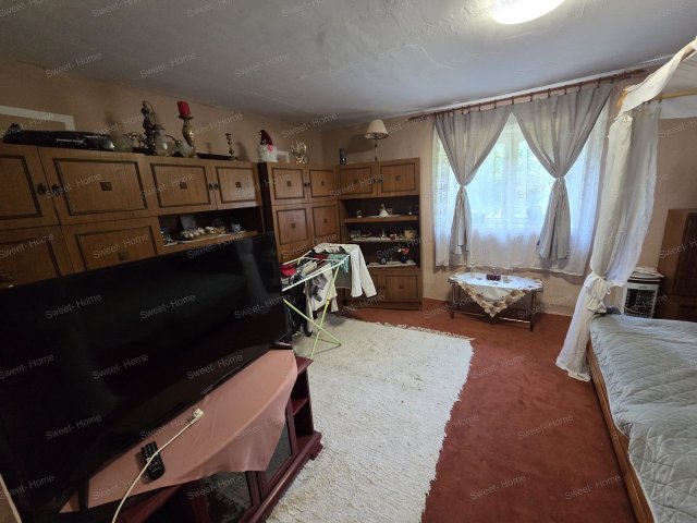 Eladó téglalakás, Tiszaalpáron 19.5 M Ft, 2 szobás