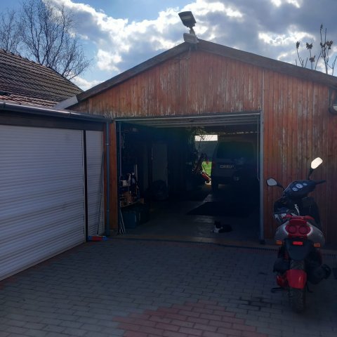 Eladó családi ház, Jászkisérén 17 M Ft, 3 szobás