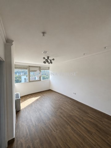 Eladó téglalakás, Budapesten, II. kerületben 89.9 M Ft, 3 szobás
