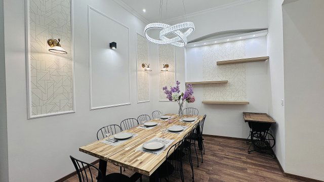 Eladó téglalakás, Budapesten, VIII. kerületben, József körúton