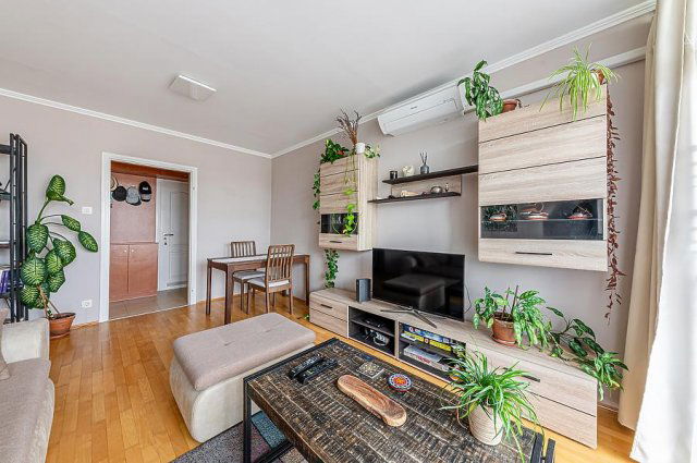 Eladó panellakás, Budapesten, X. kerületben 70.9 M Ft, 2 szobás