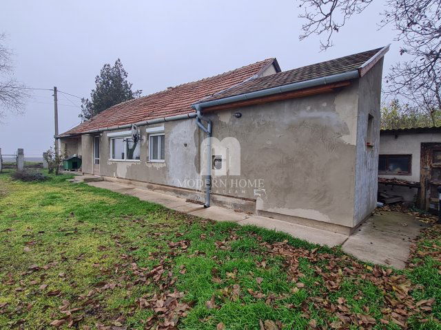 Eladó családi ház, Sárbogárdon 13.99 M Ft, 3 szobás