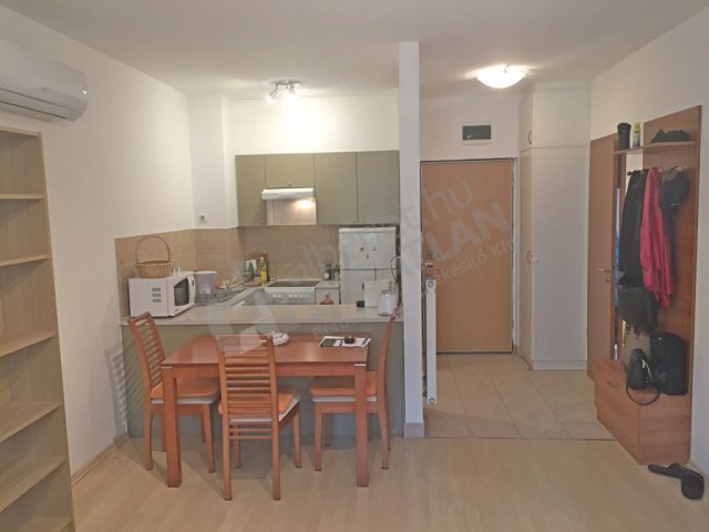 Kiadó téglalakás, albérlet, XI. kerületben, Fehérvári úton