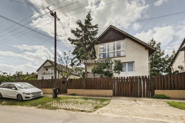 Eladó téglalakás, Fóton 74.9 M Ft, 4 szobás