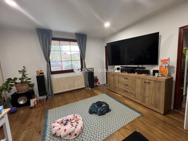 Eladó családi ház, Góron 46 M Ft, 4 szobás