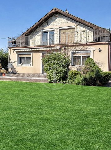 Eladó családi ház, Budapesten, XVI. kerületben 285 M Ft