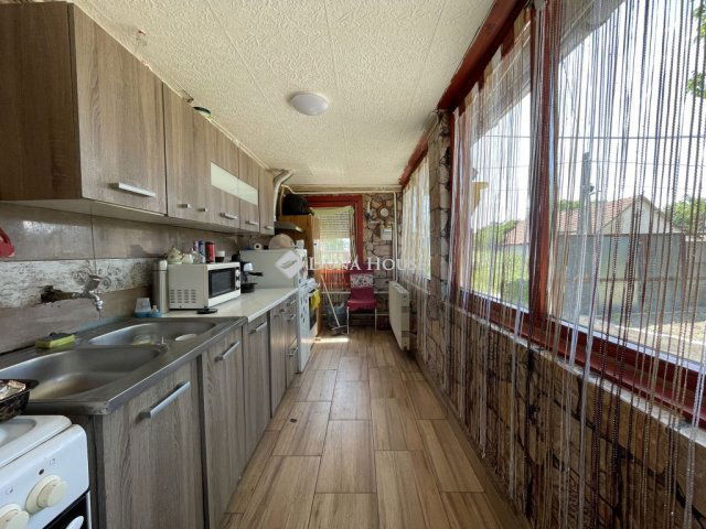 Eladó családi ház, Jobbágyin 23 M Ft, 4 szobás