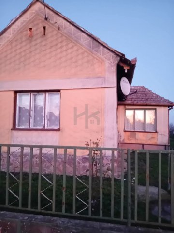 Eladó családi ház, Nagydobszán 6.4 M Ft, 2 szobás